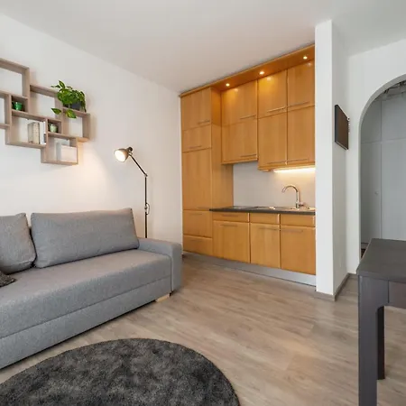 Apartment Nina • Parchi E Fiume